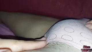 Xxx Desi Jugando Con Mi cuñada Entre Las Sabanas porn videos