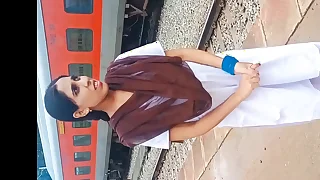 Indian College girl Fucked in Railway station porn videos